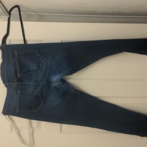Gap jegging, dark wash, size 16 - Picture 3 of 3